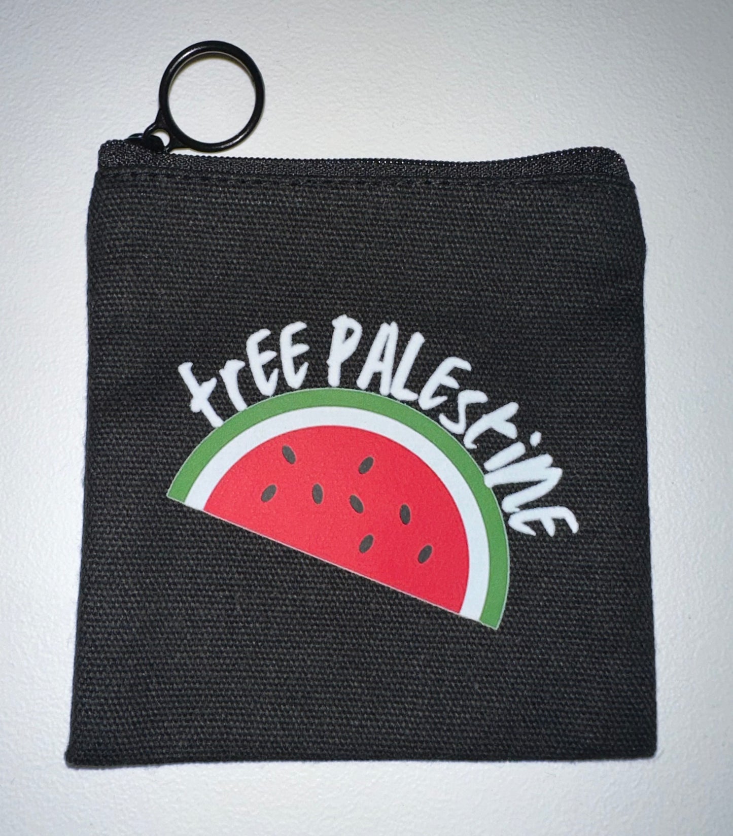 Free Pali  Pouch